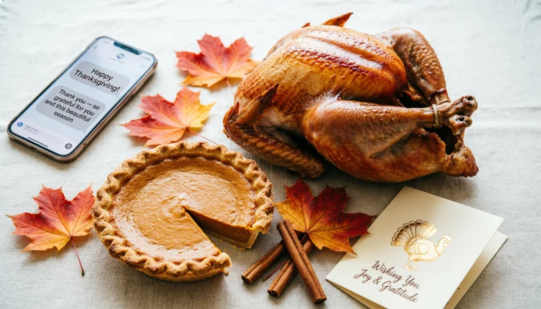 thoughtful and witty ways to reply to happy thanksgiving